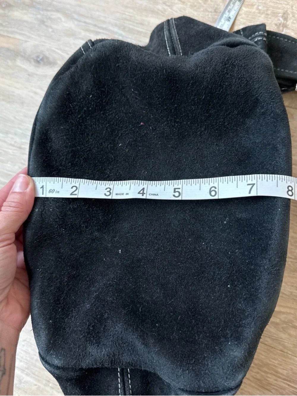 Vintage Tylie Malibu Black Suede Shoulder Bag with Studded Strap - Picture 8 of 8